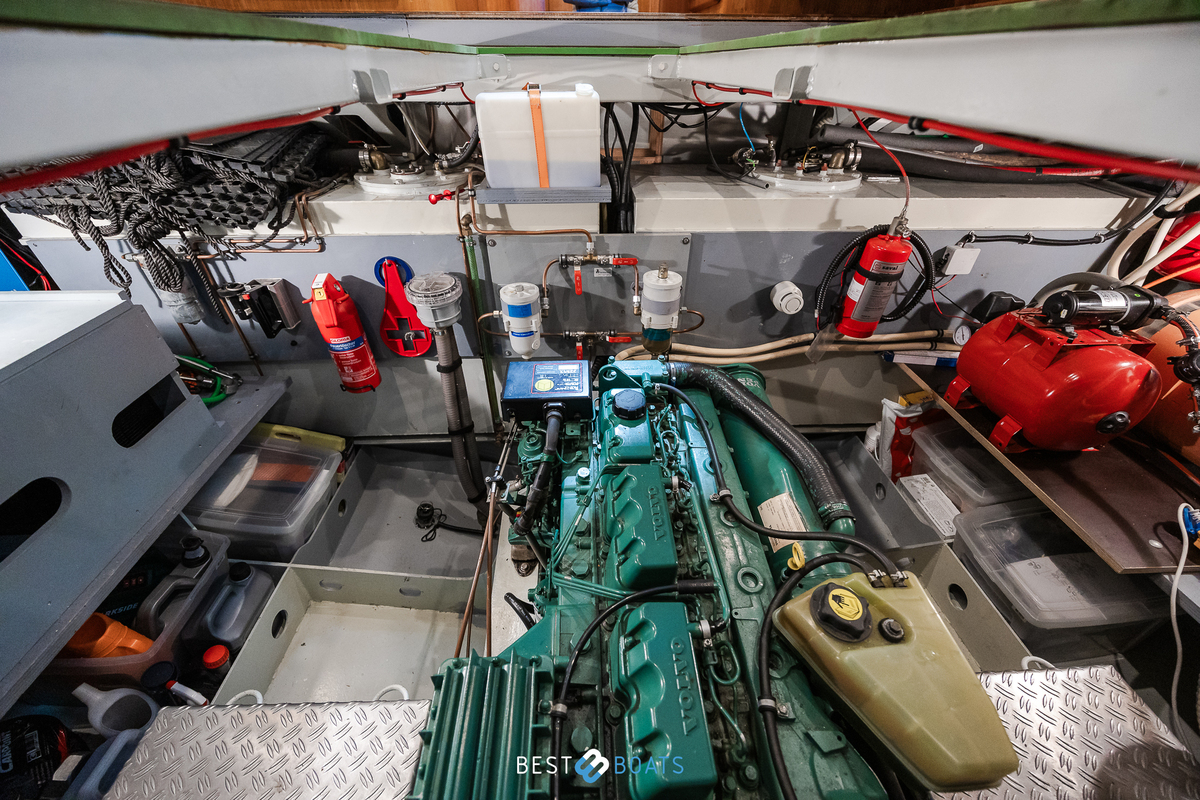 foto: 6 Linssen Grand Sturdy 410 AC Gold