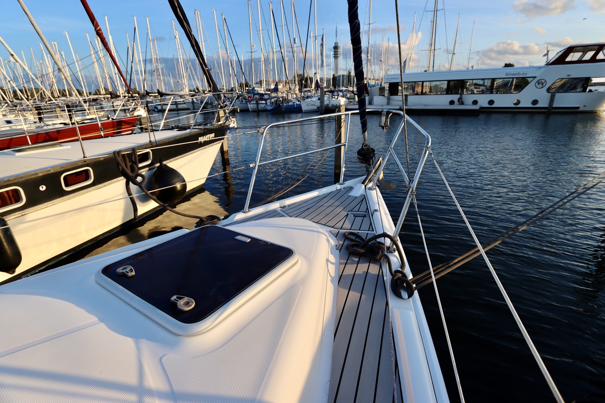 foto: 5 Hunter 306
