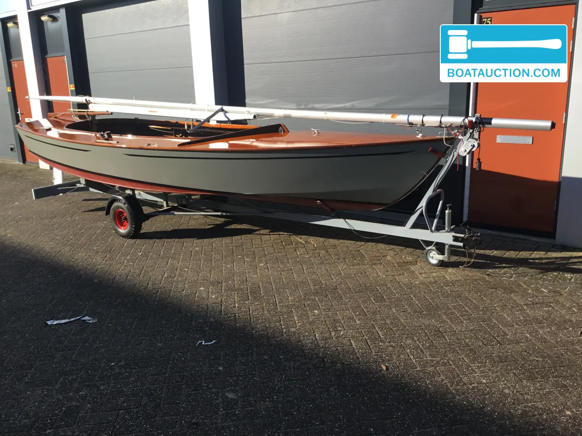 hoofdfoto: 1 Spanker 712