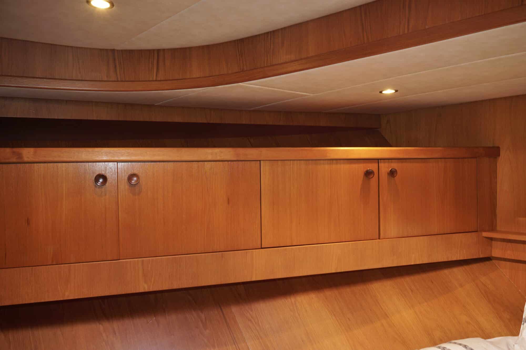 foto: 6 Van den Hoven Van den Hoven Exclusive 18.00 VS