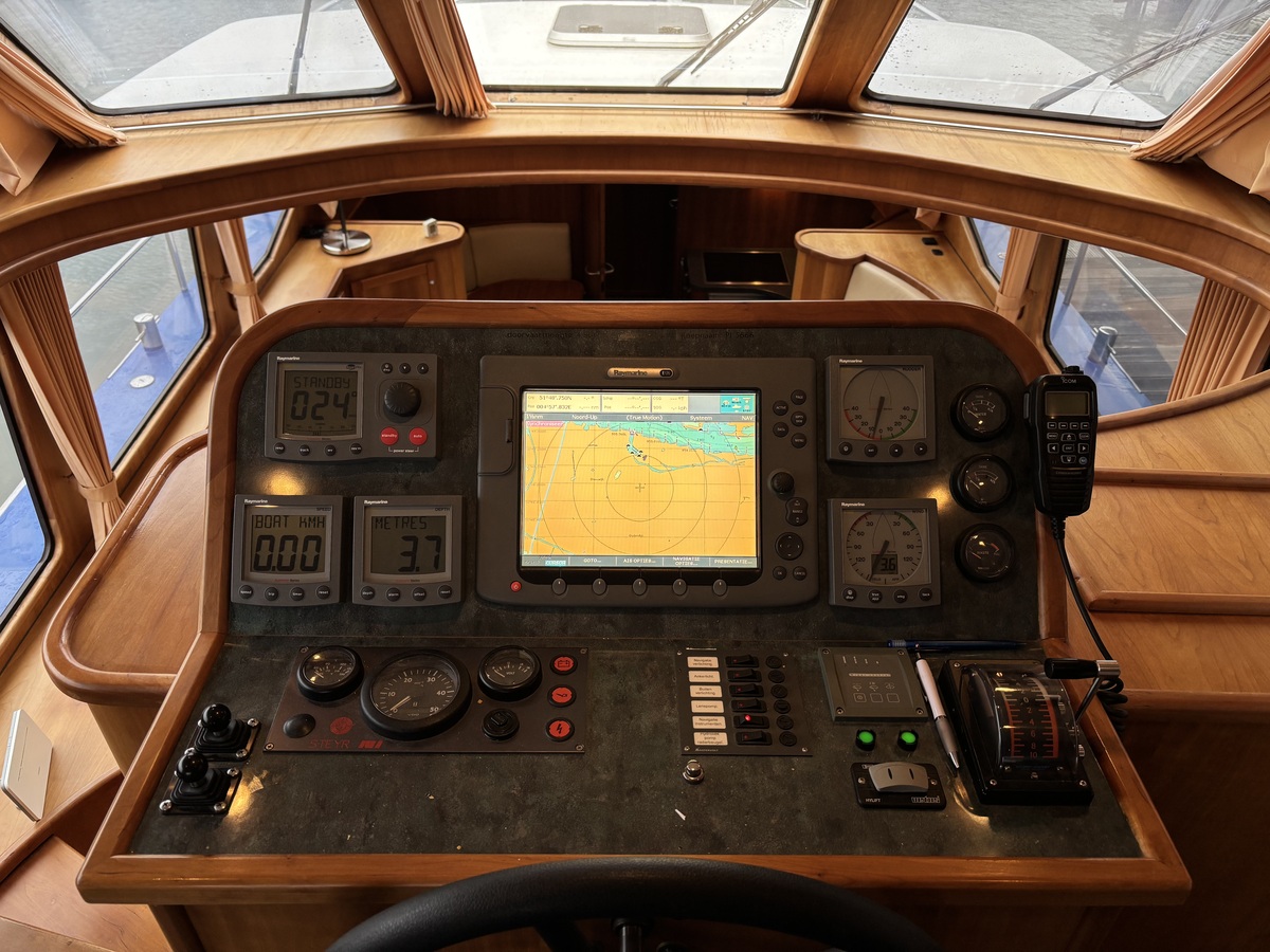 foto: 4 Aqualine 46 Pilothouse