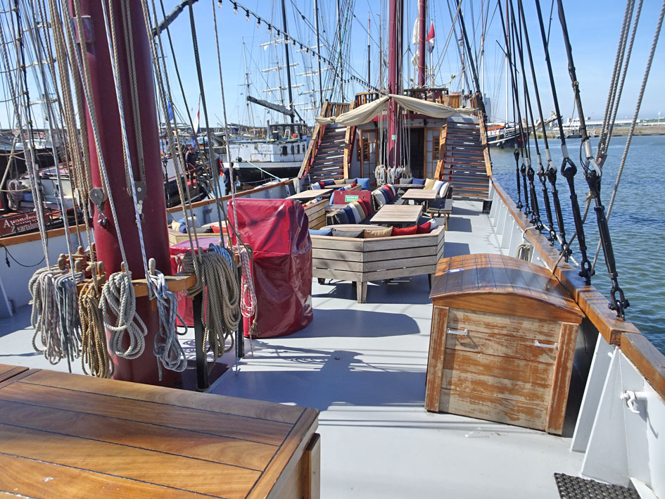 foto: 6 3 mast Charterschip / Evenementenboot 44 nachtgasten, 150 daggasten