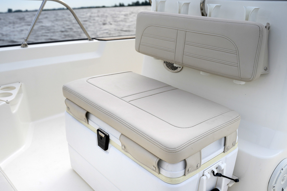 foto: 5 Boston Whaler 190 Montauk