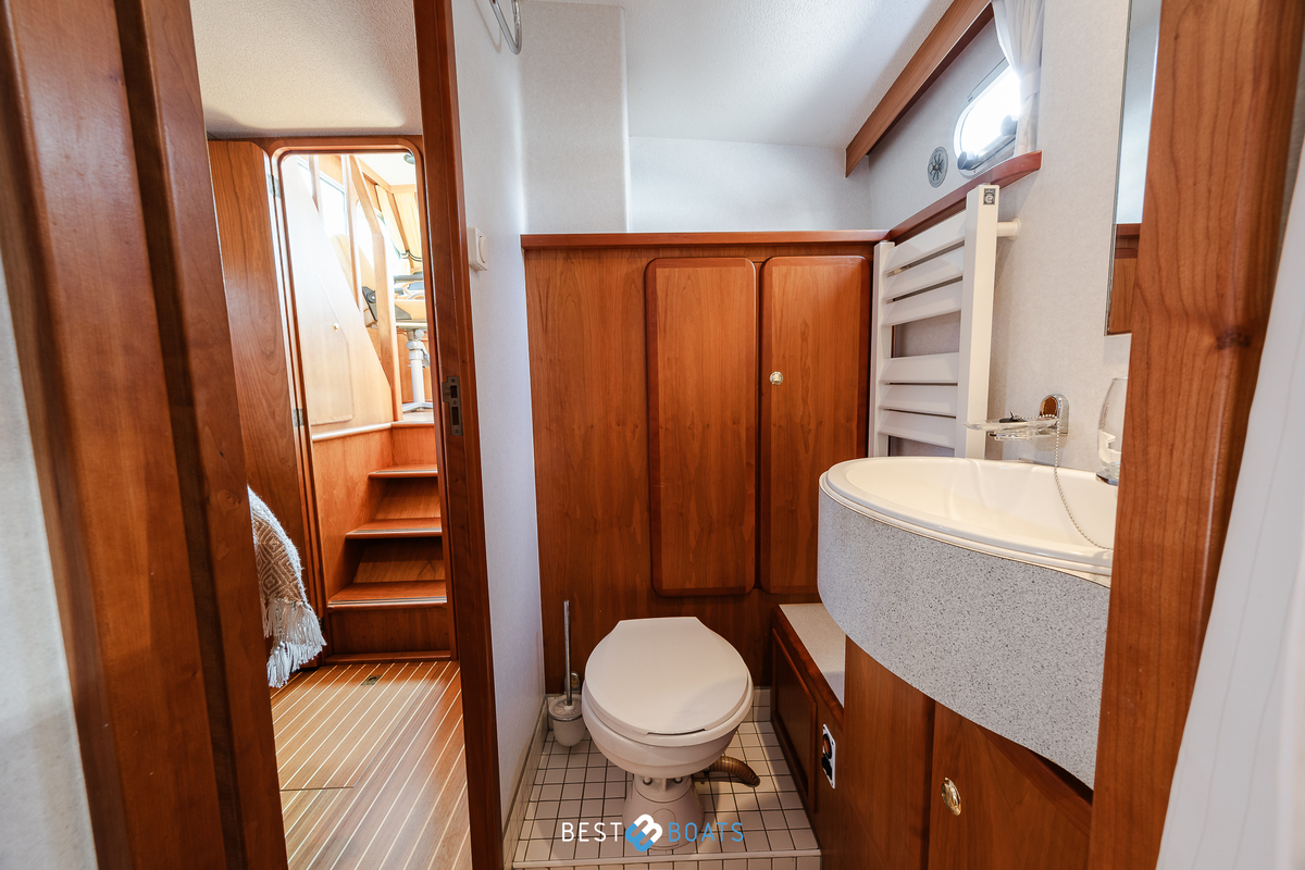 foto: 4 Linssen Grand Sturdy 380 AC 