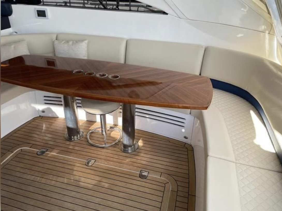 foto: 18 Princess V 58 HT