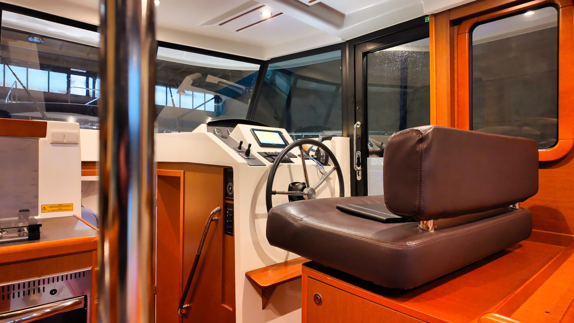 foto: 4 Beneteau Beneteau Swift Trawler 34 Flybridge