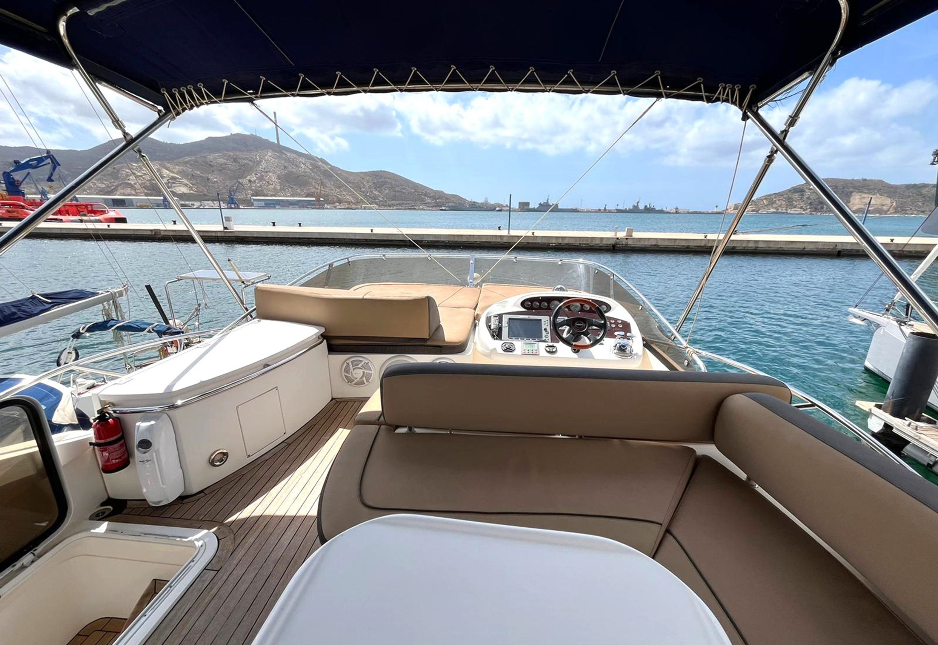 foto: 20 Sunseeker Manhatten 50