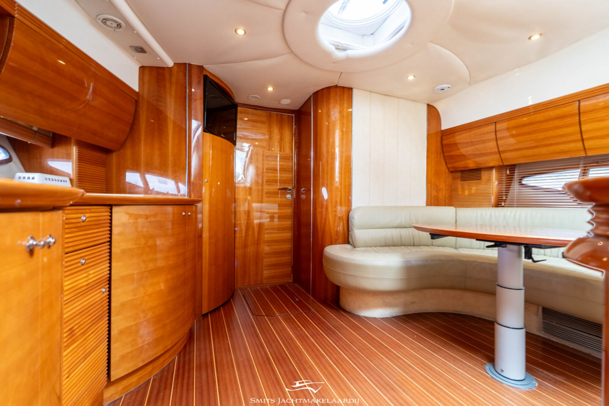foto: 8 Azimut Azimut Gobbi Atlantis 47