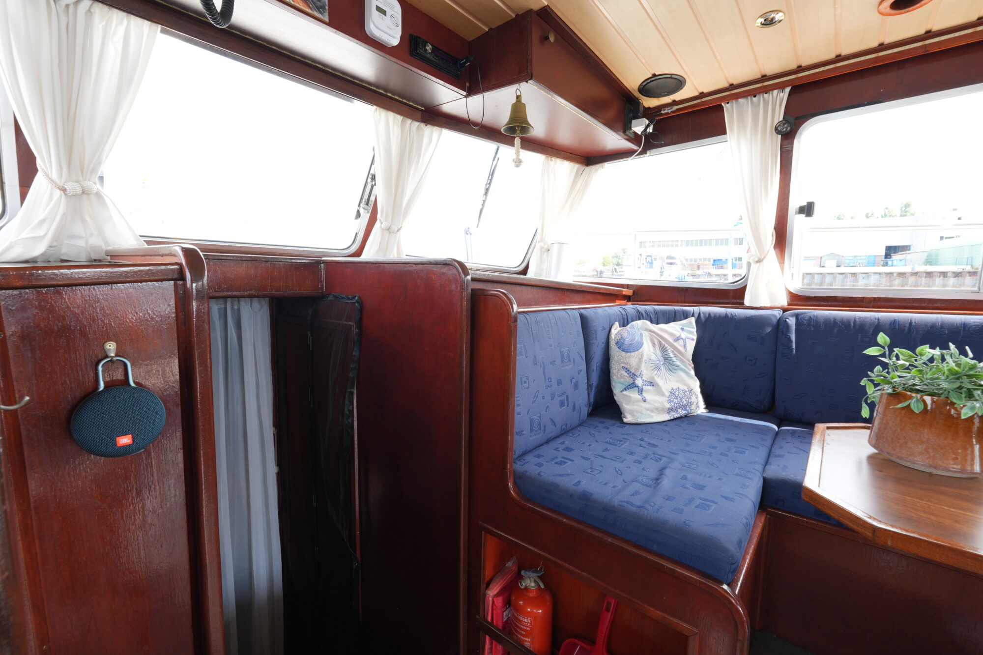 foto: 4 Barkas Barkas 11.00 OK