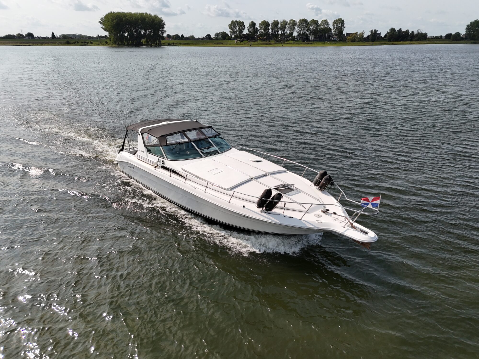 foto: 6 Sea Ray Sea Ray 400 Express Cruiser