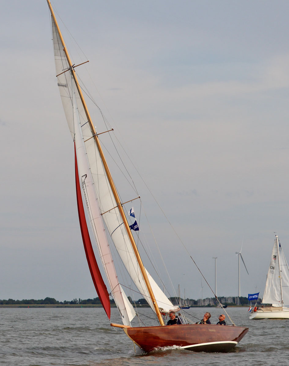 foto: 6 6mR Klassiek Zeiljacht 11.48