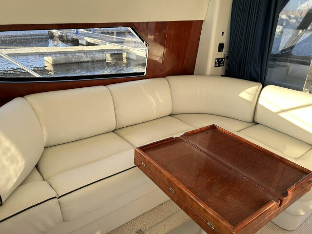 foto: 4 Fairline  Phantom 43