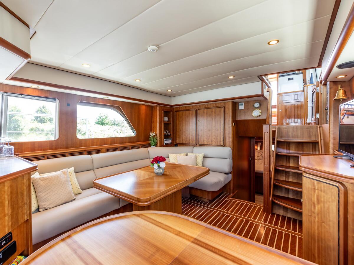 foto: 6 Linssen  Grand Sturdy 500 Variotop