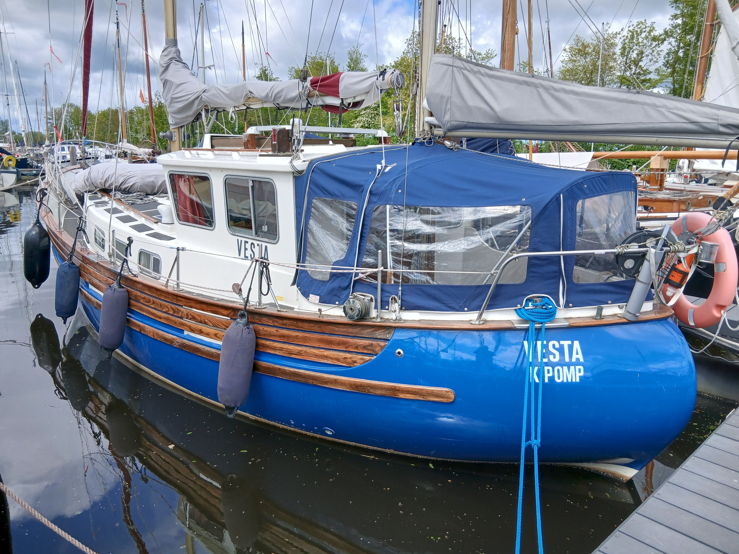 foto: 4 Fisher 34