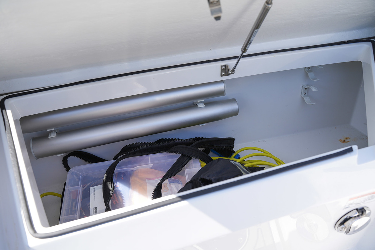 foto: 57 Axopar 24 Open