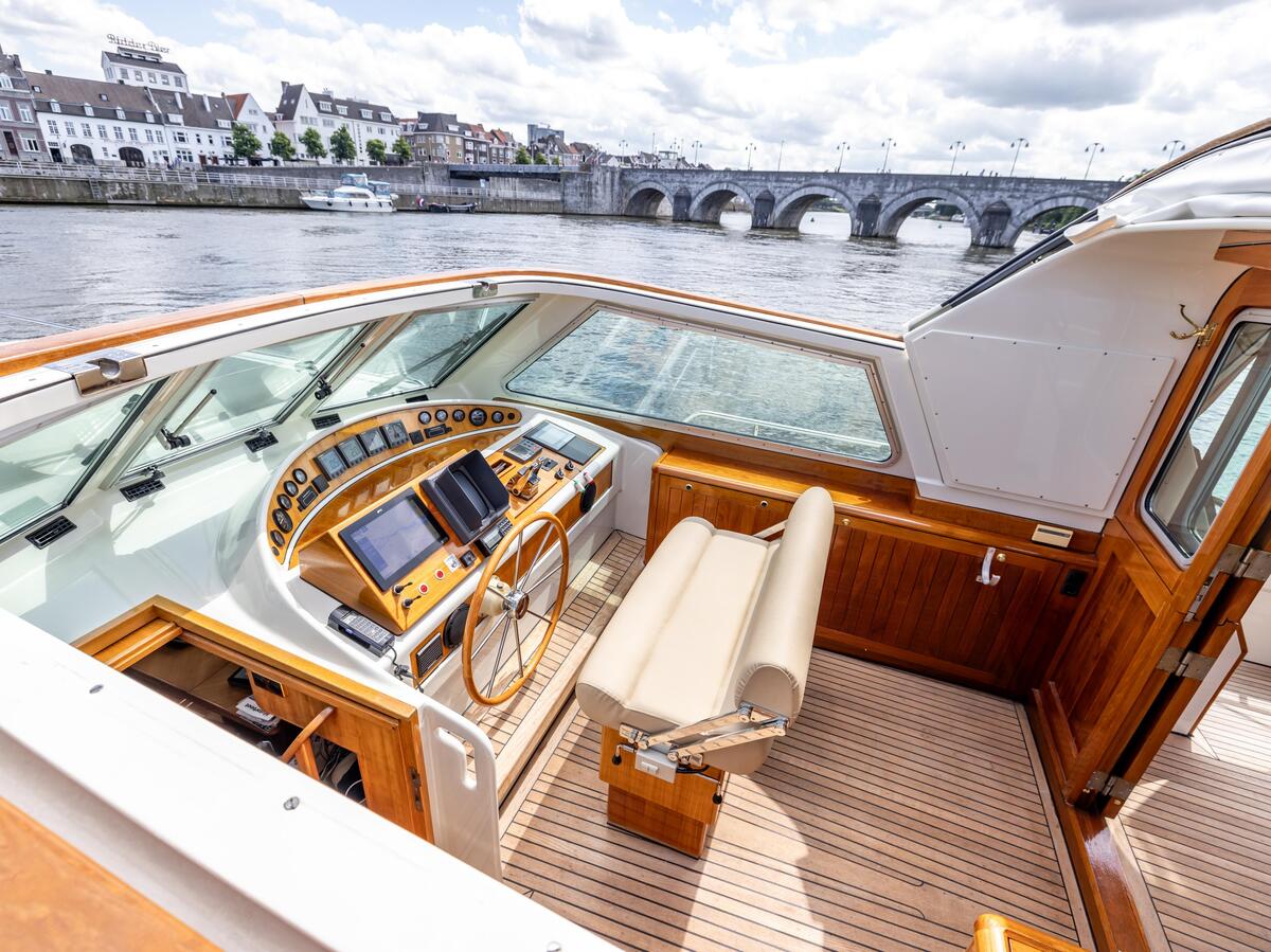 foto: 7 Linssen  Grand Sturdy 500 Variotop