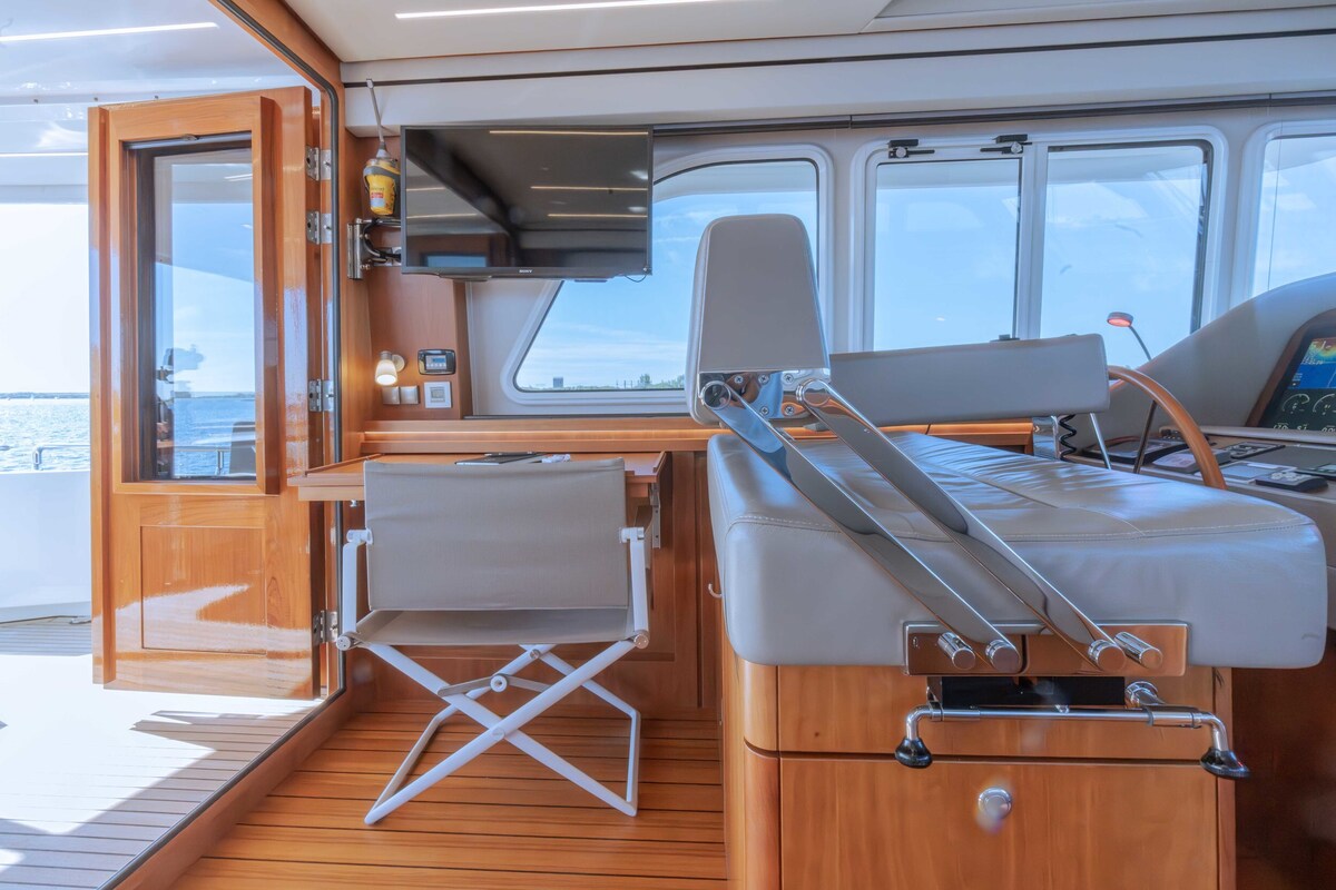 foto: 11 Linssen Grand Sturdy 590 AC Wheelhouse L-Class