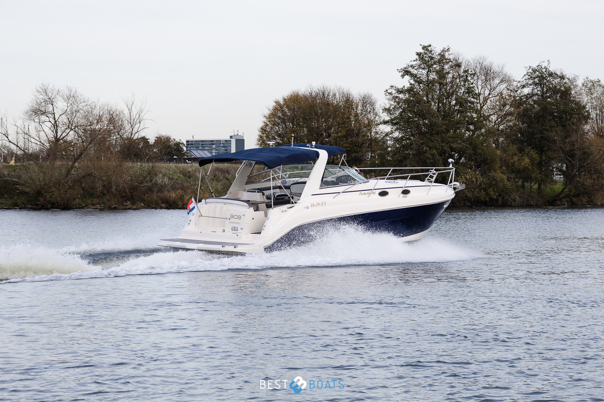 foto: 4 Rinker 342 Fiesta Vee