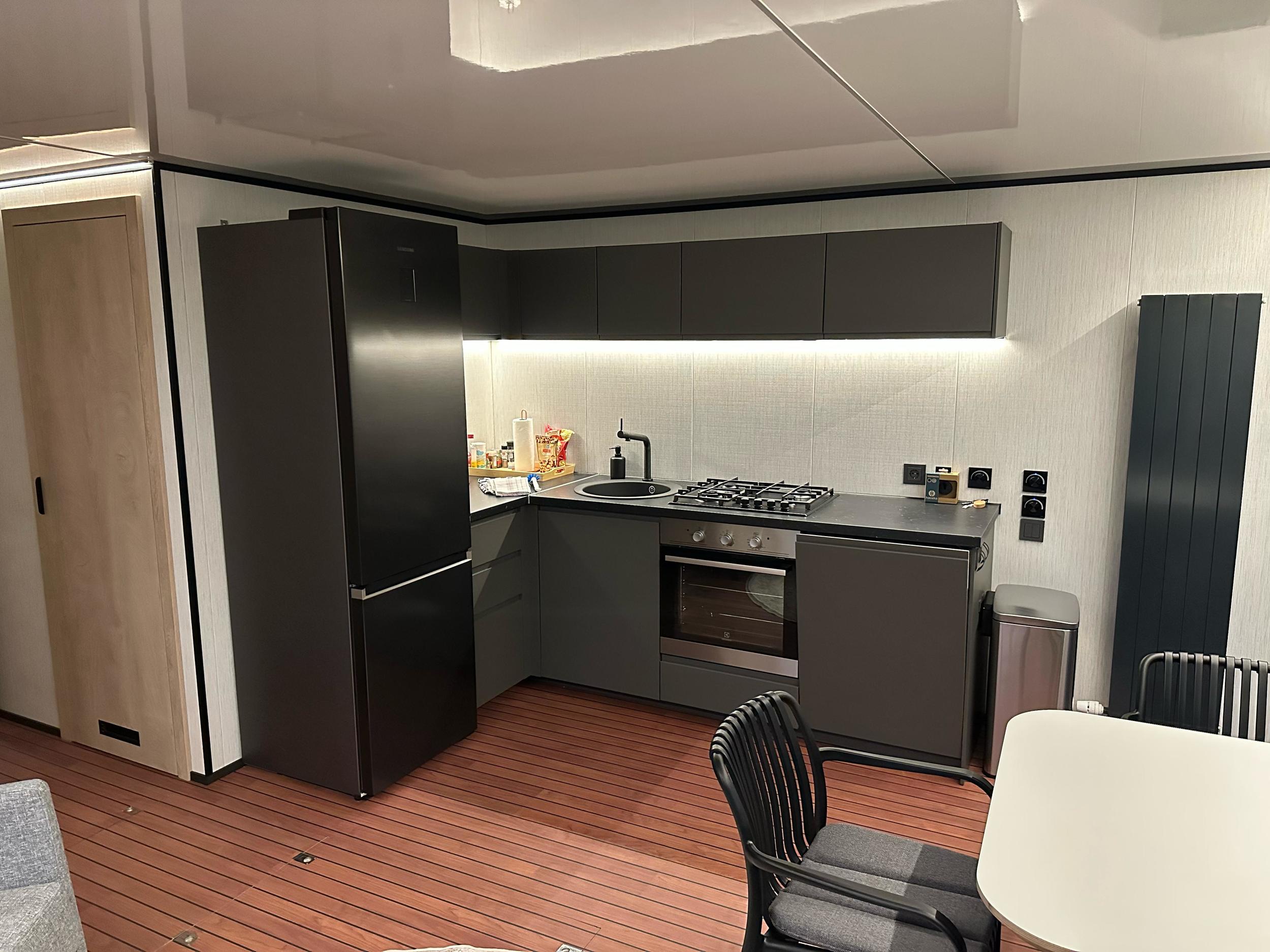 foto: 5 Nordic Season NS 43 Eco 45m2 Houseboat