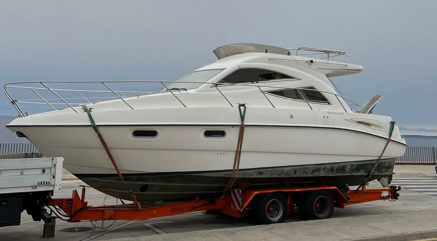 foto: 6 Sealine Sealine F34 Flybridge