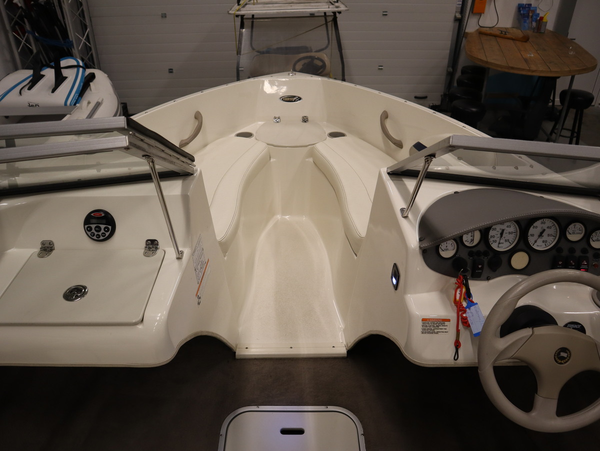 foto: 4 Stingray 195RX