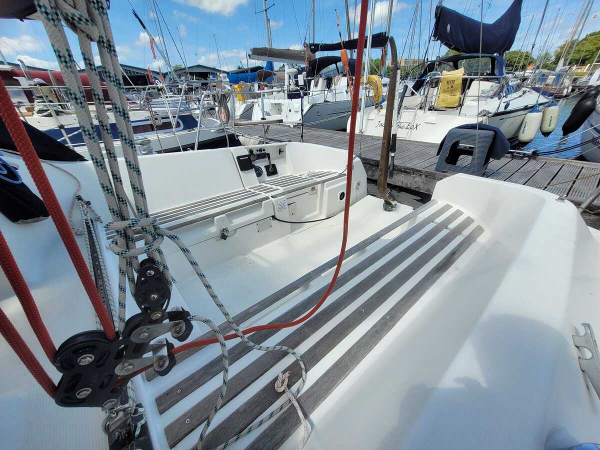 foto: 6 Beneteau First 310