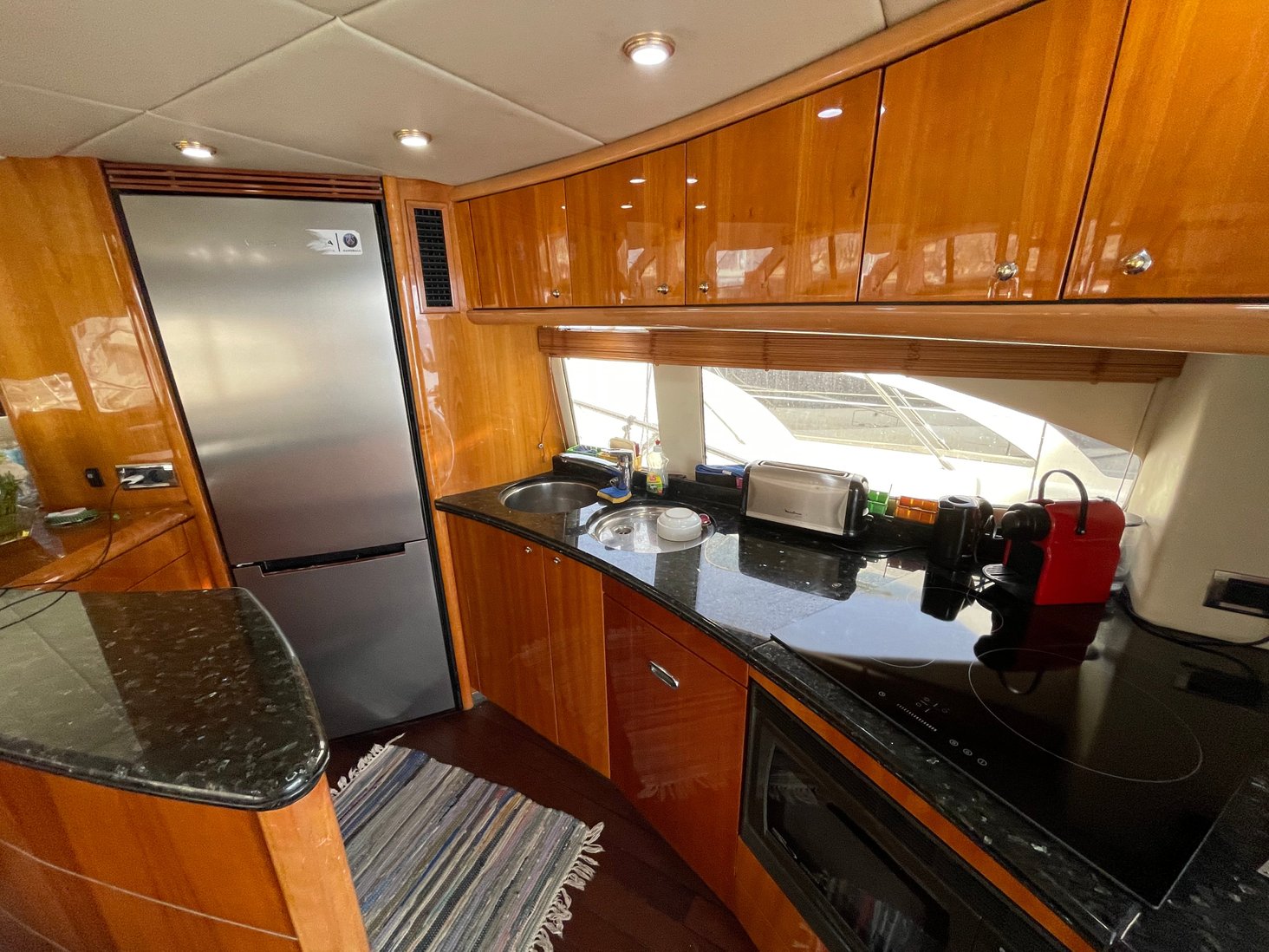 foto: 4 Sunseeker Manhattan 74