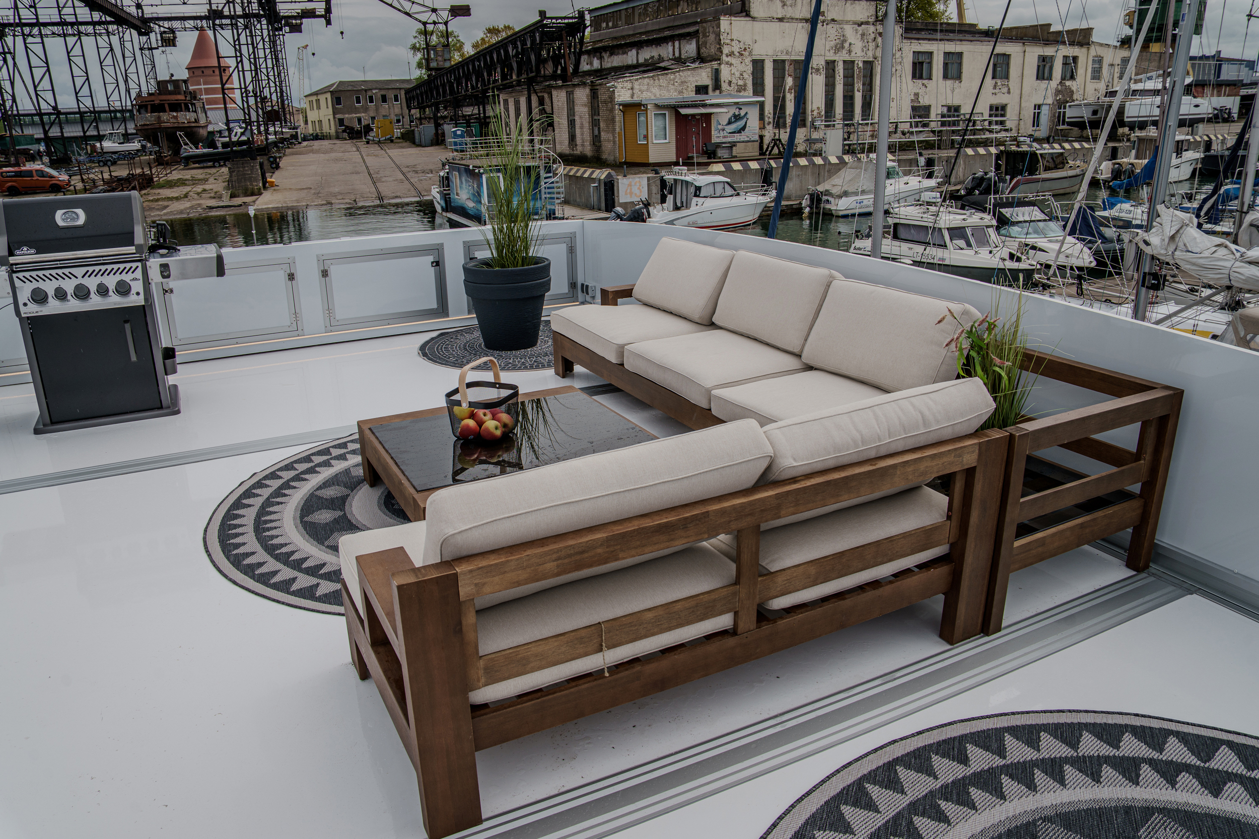 foto: 6 Nordic Season NS 43 EVO 37 CE-C Houseboat