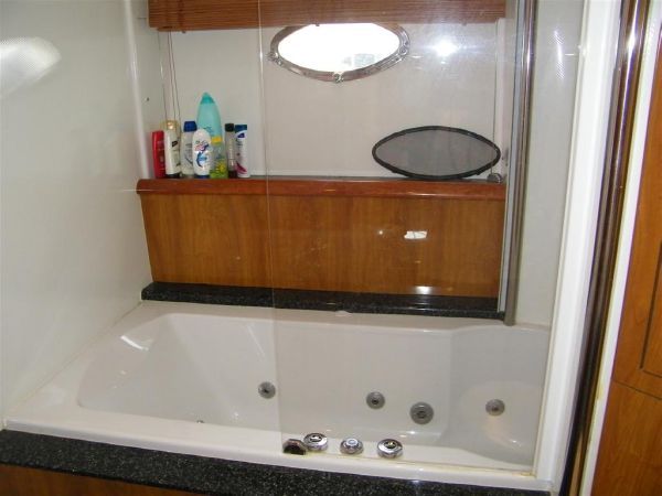 foto: 4 Sunseeker Manhattan 74