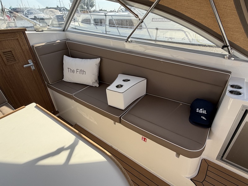 foto: 5 Intender 950 Cabrio
