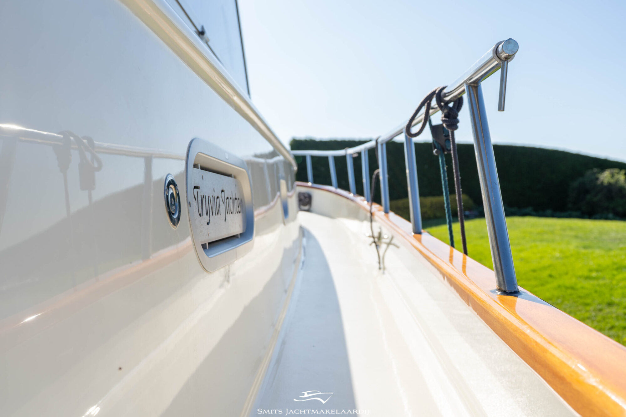 foto: 8 Tryvia Tryvia 1100 OK Cabrio Spiegeldeur