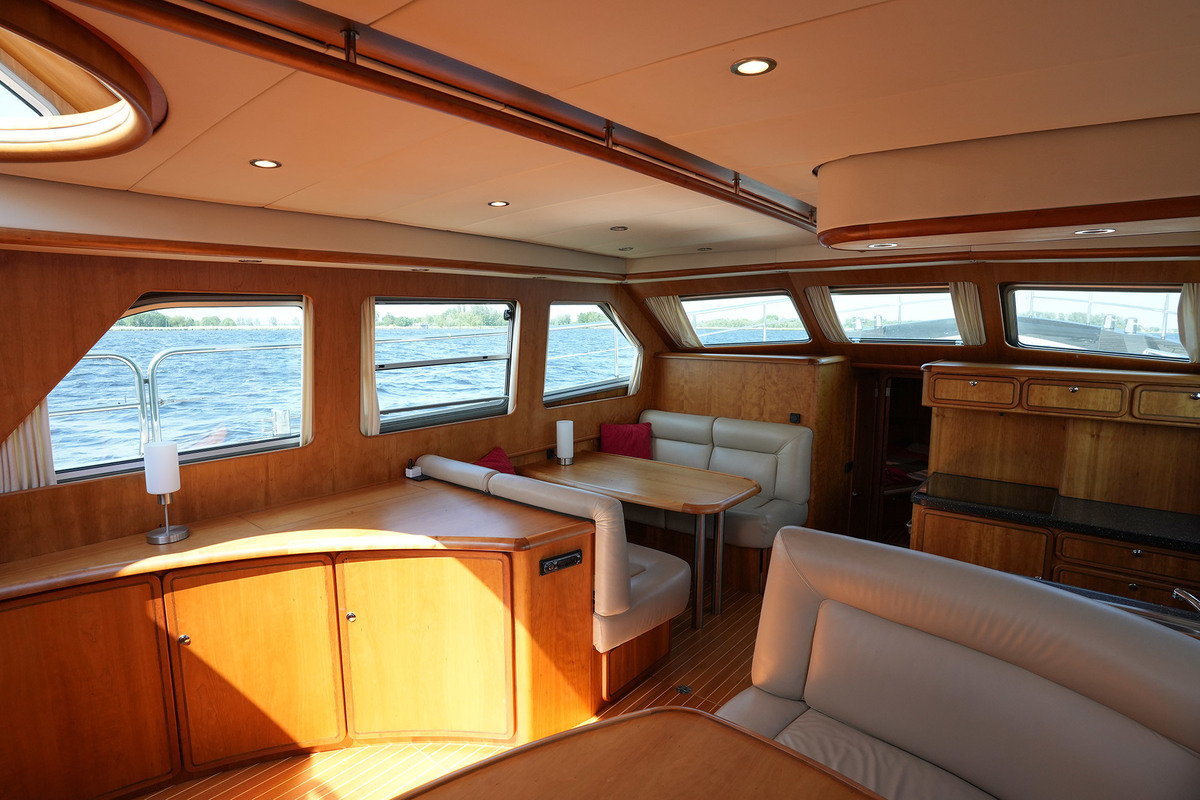 foto: 9 Linssen Grand Sturdy 500 Variotop Mark II