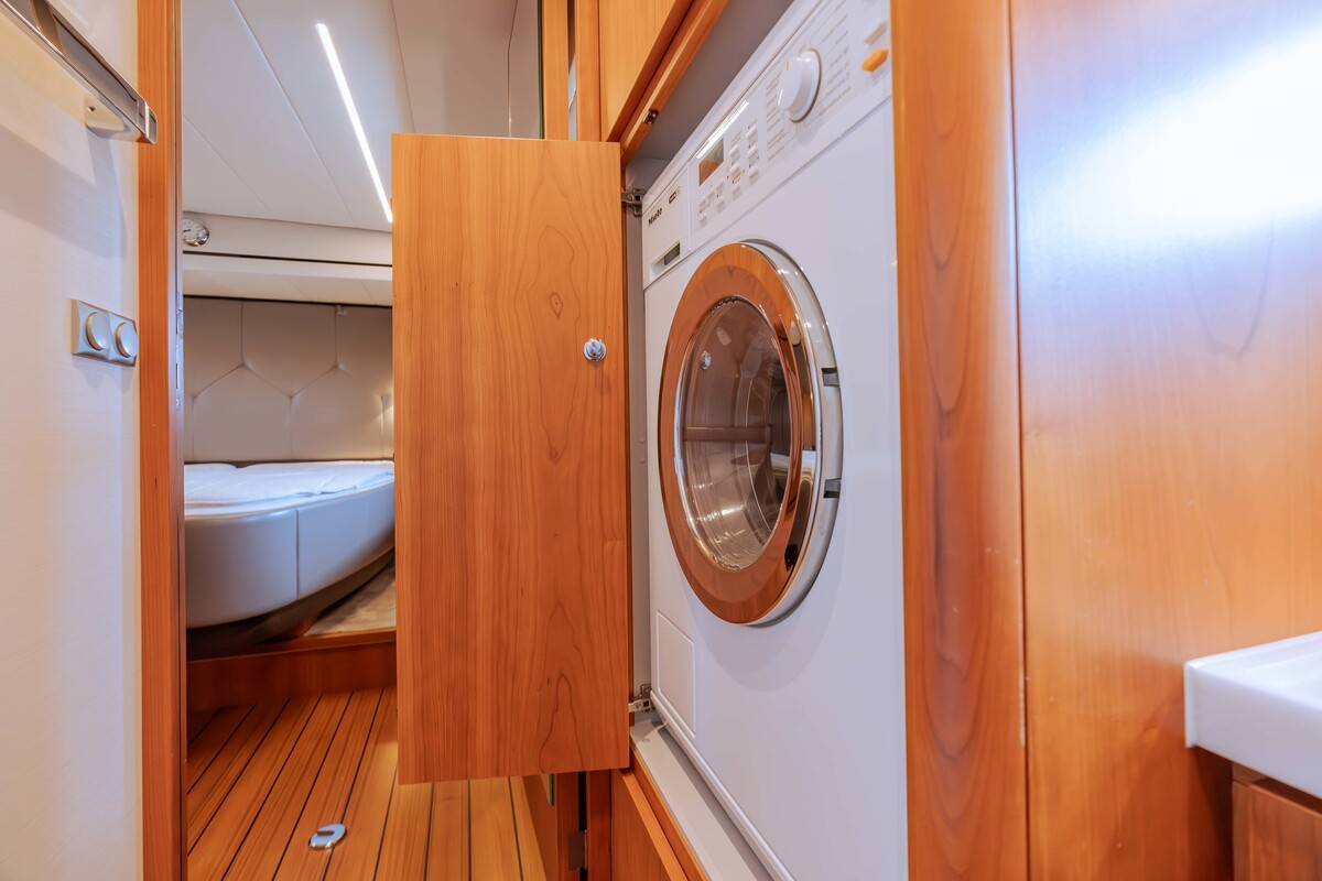 foto: 14 Linssen Grand Sturdy 590 AC Wheelhouse L-Class