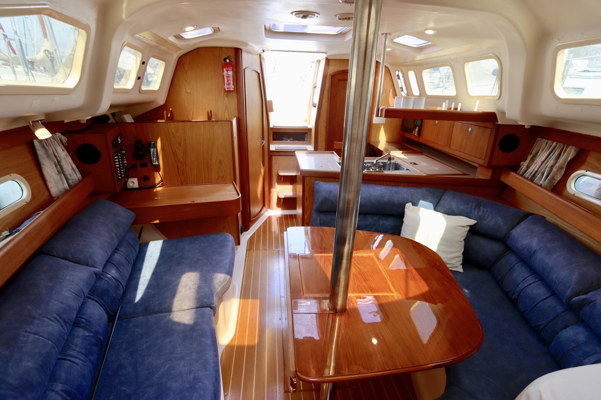 foto: 6 Hunter 340