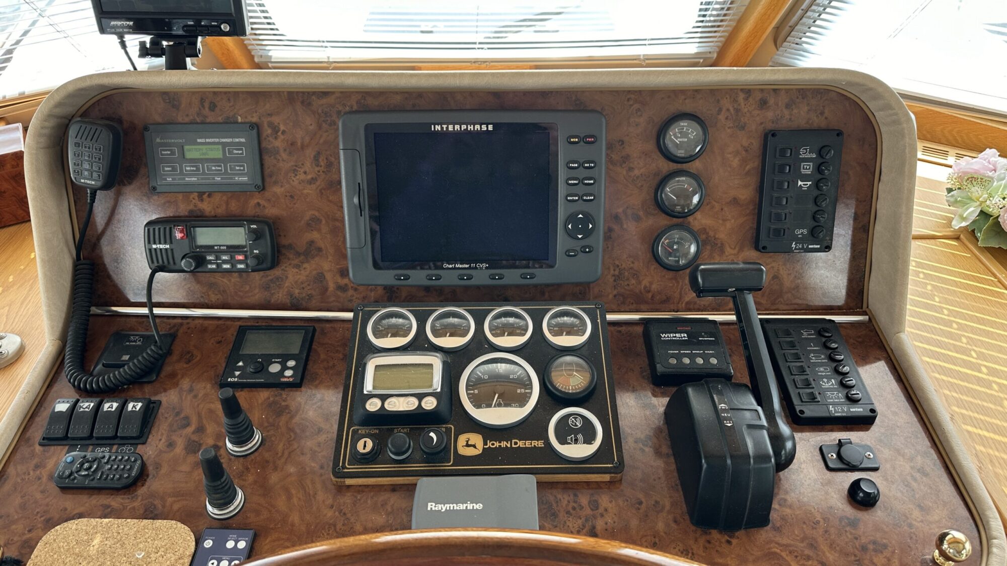 foto: 6 Kajuitzeilboot 700