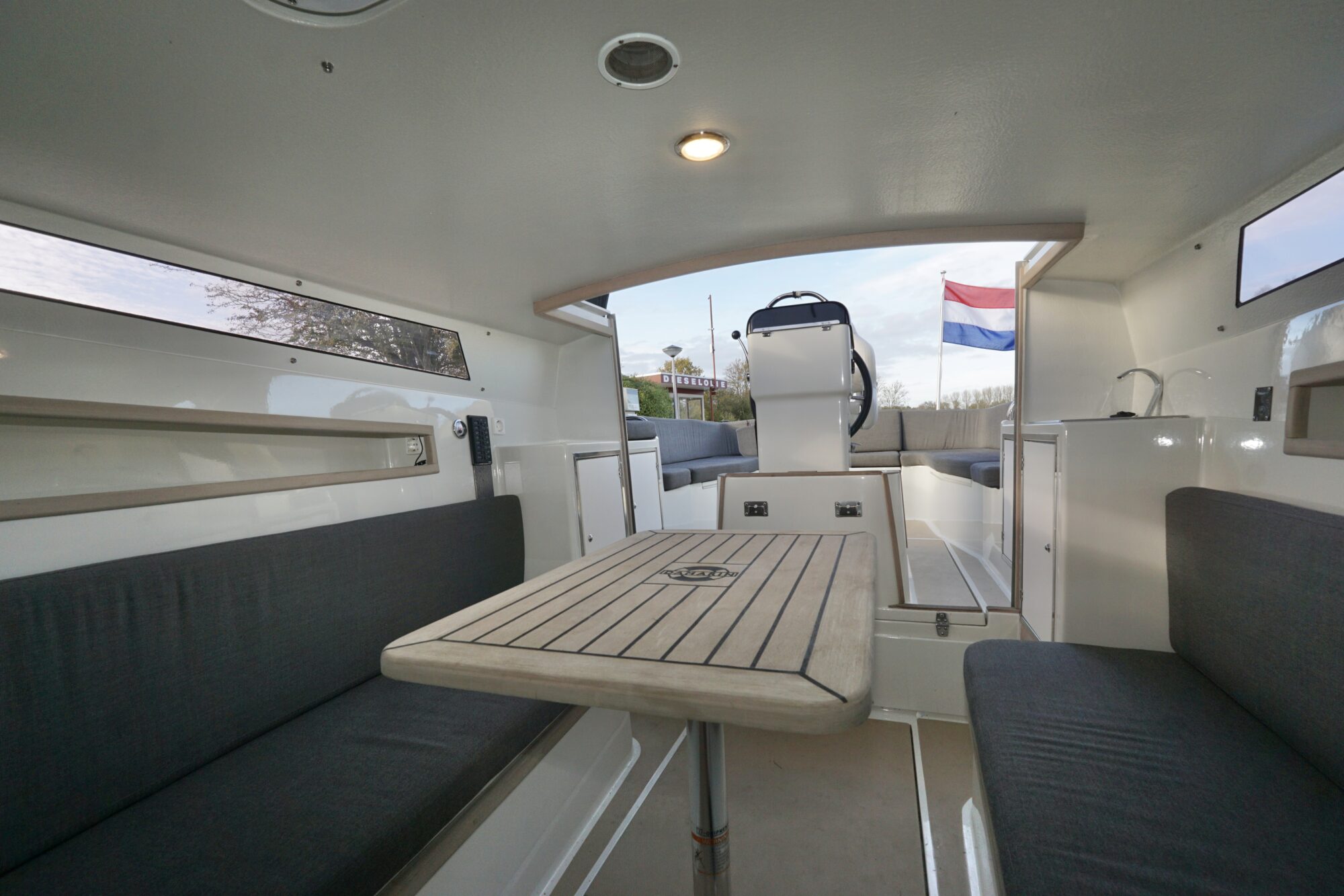 foto: 4 Damarin Damarin 732 Cabin