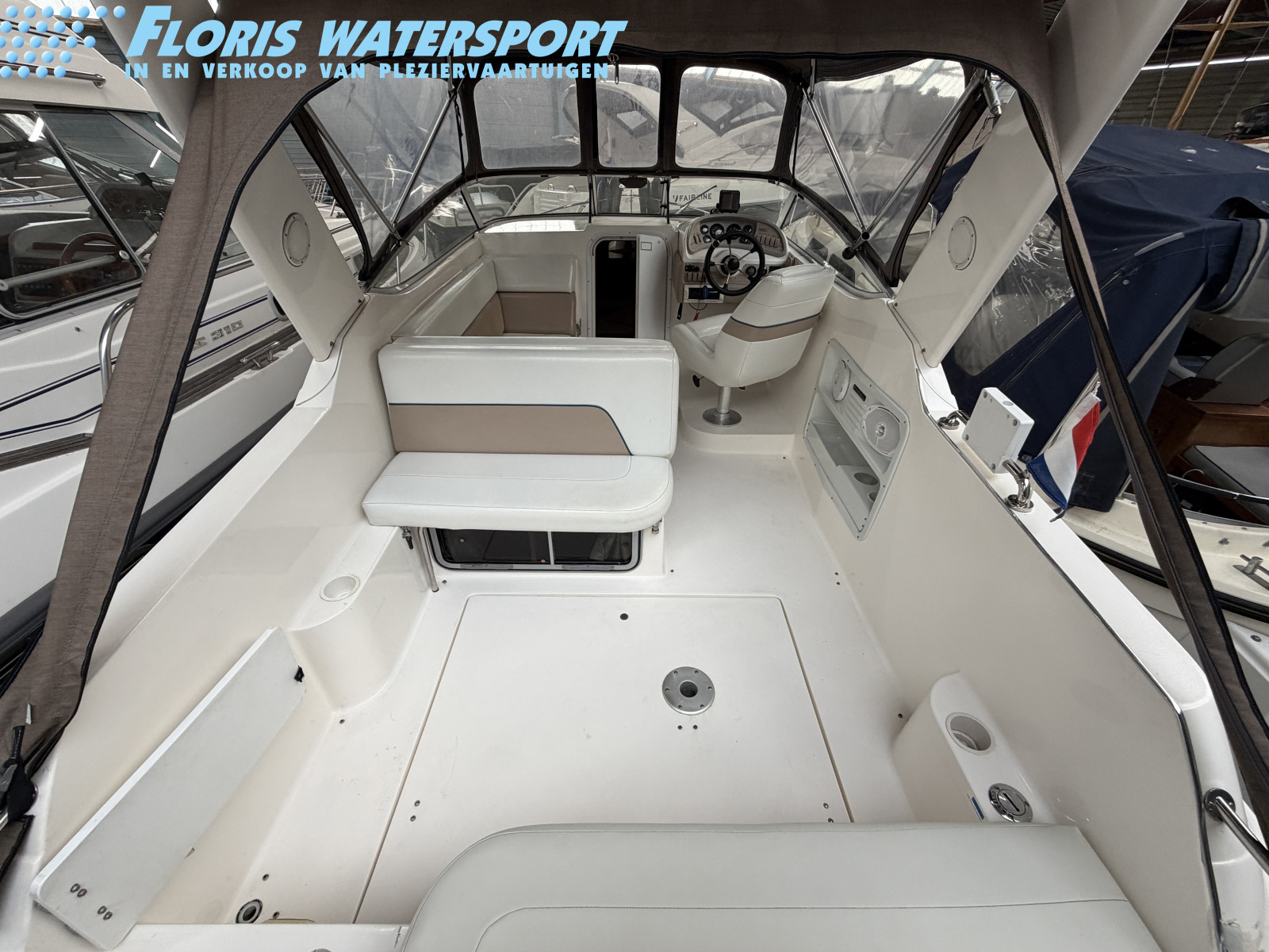 foto: 4 Wellcraft 26SE Excel