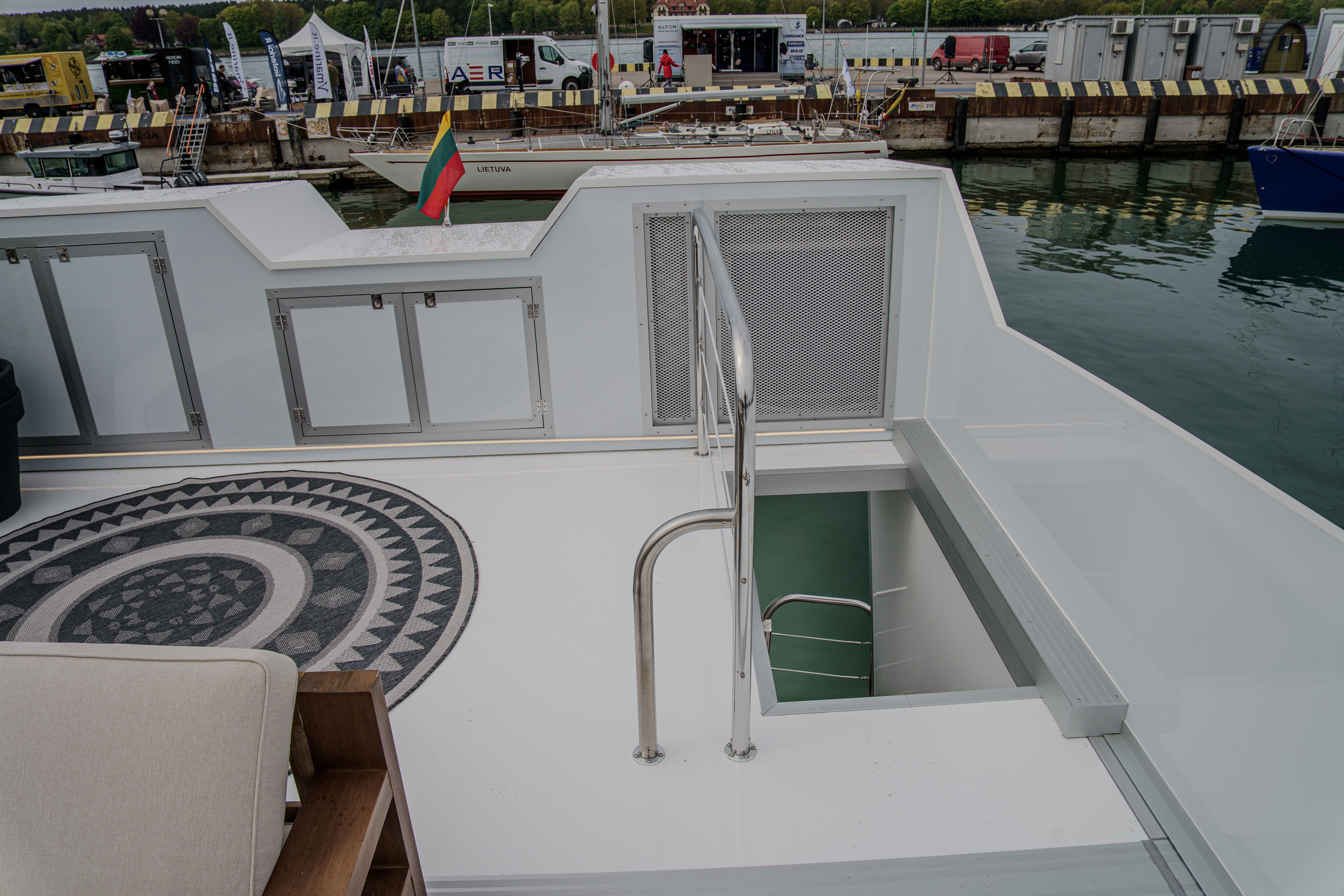 foto: 25 Nordic Season NS 43 EVO 37 CE-C Houseboat