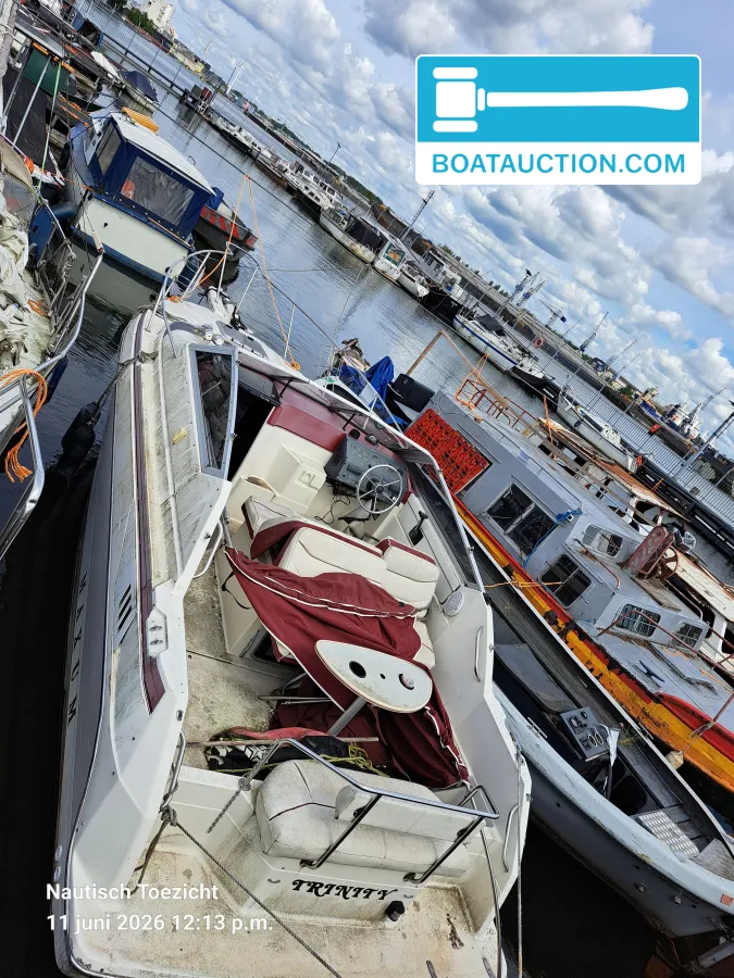 foto: 12 Maxum 770