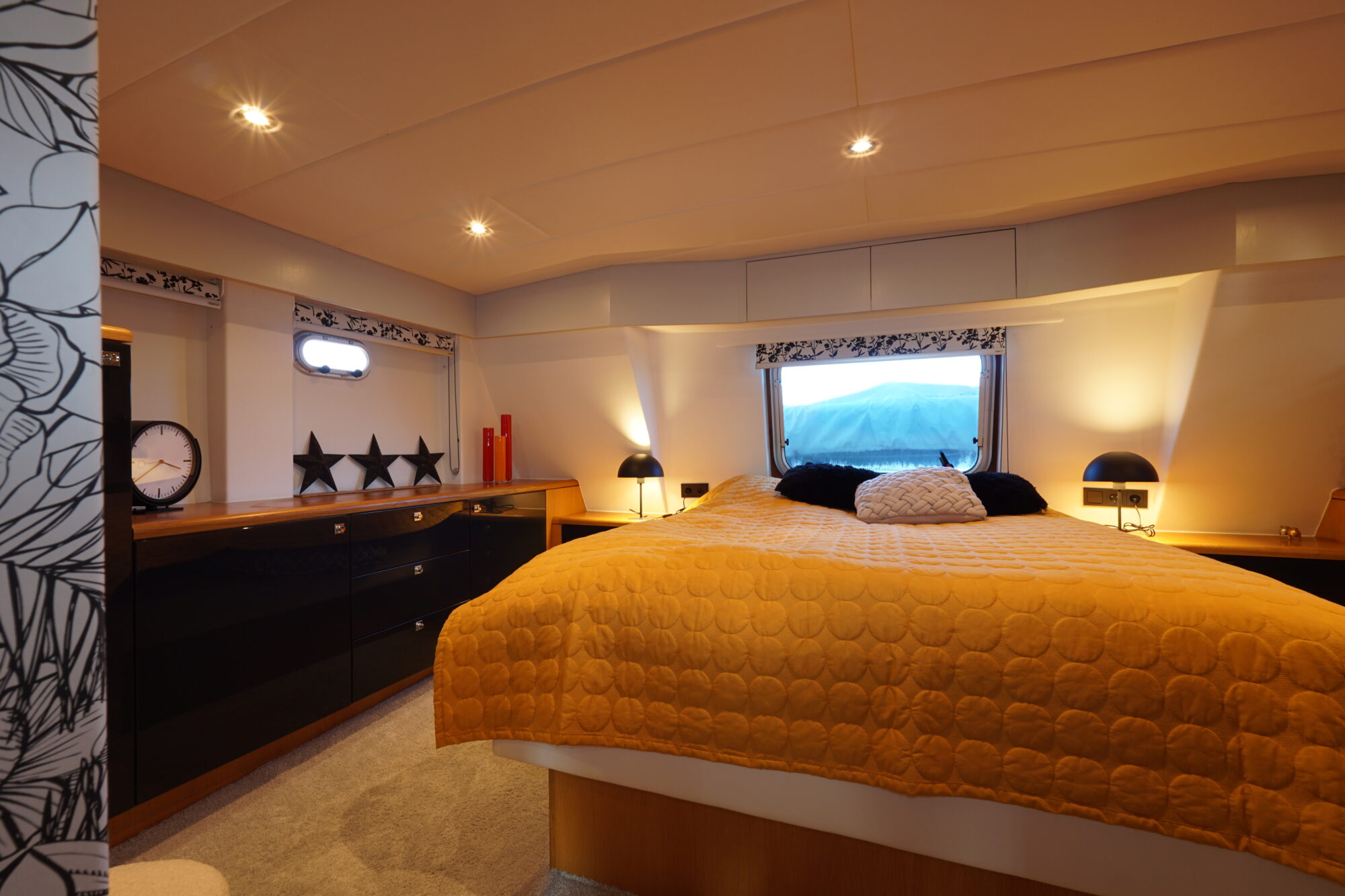 foto: 5 Van der Heijden Van der Heijden 18.00 Dynamic De Luxe VS