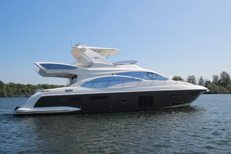 foto: 5 Azimut 60