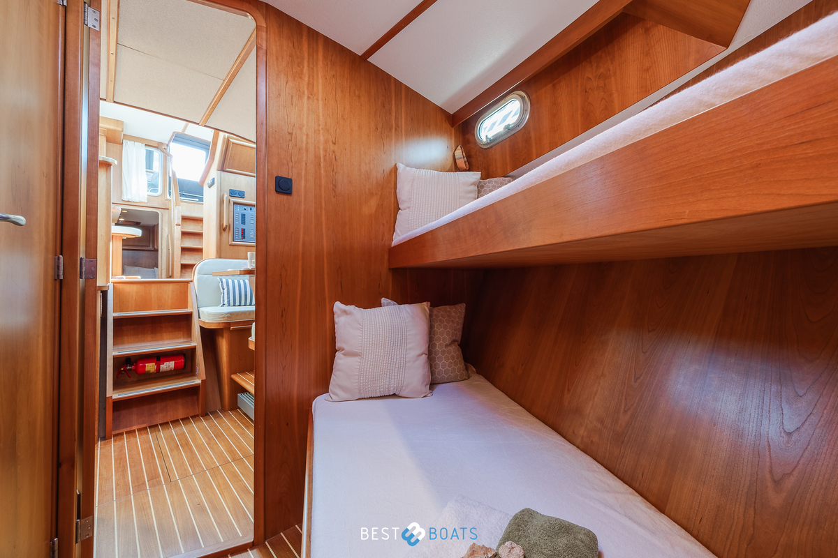 foto: 4 Linssen Grand Sturdy 380 AC 
