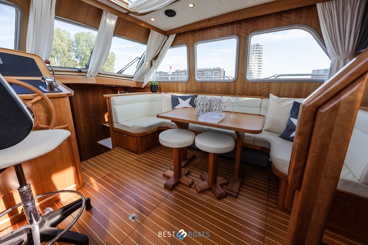 foto: 5 Linssen Grand Sturdy 380 AC 