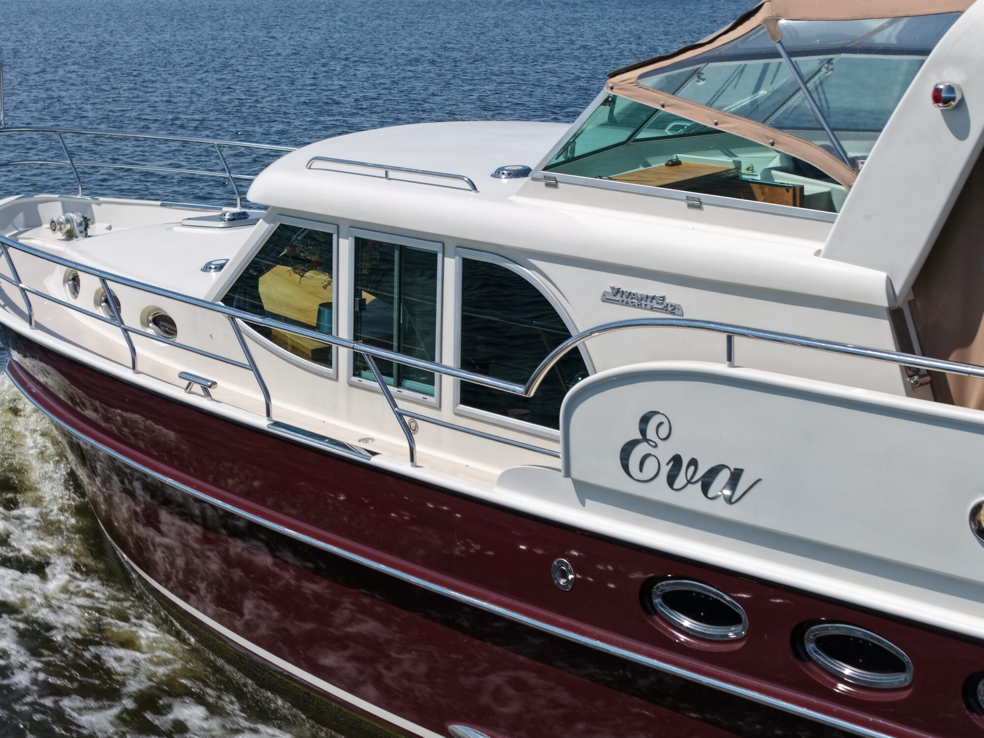 foto: 5 Vivante Vivante 42 AK