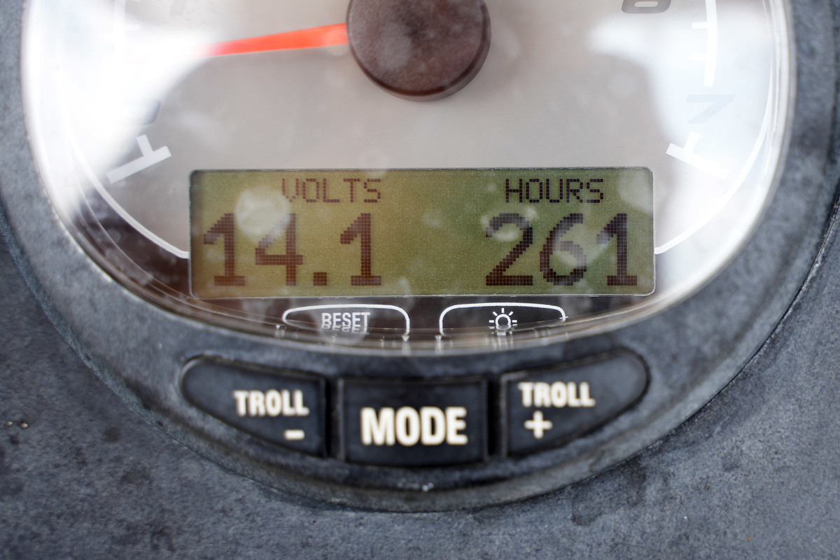 foto: 41 Boston Whaler 270 Outrage