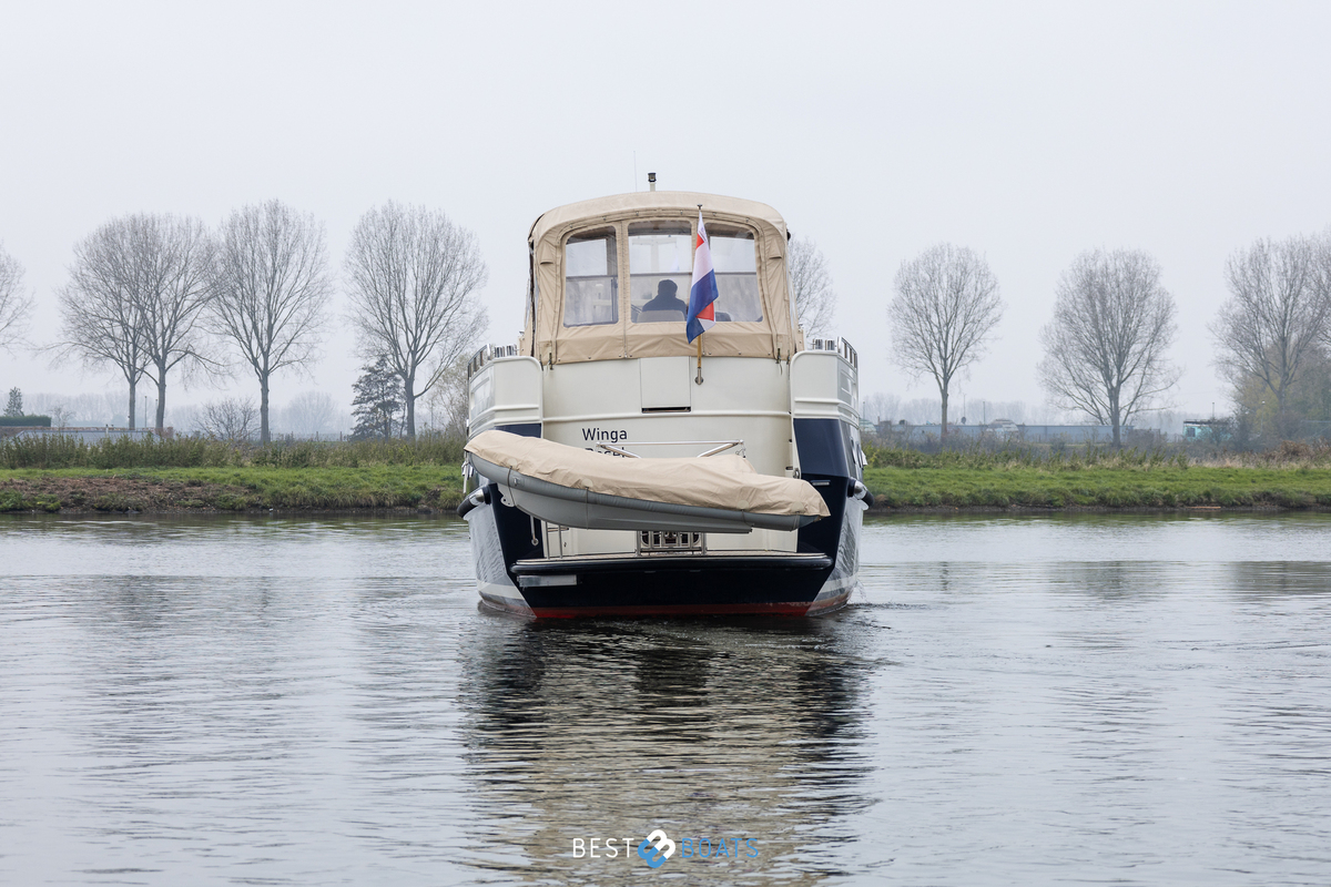 foto: 6 Linssen  Grand Sturdy 430 AC MKII Diamond