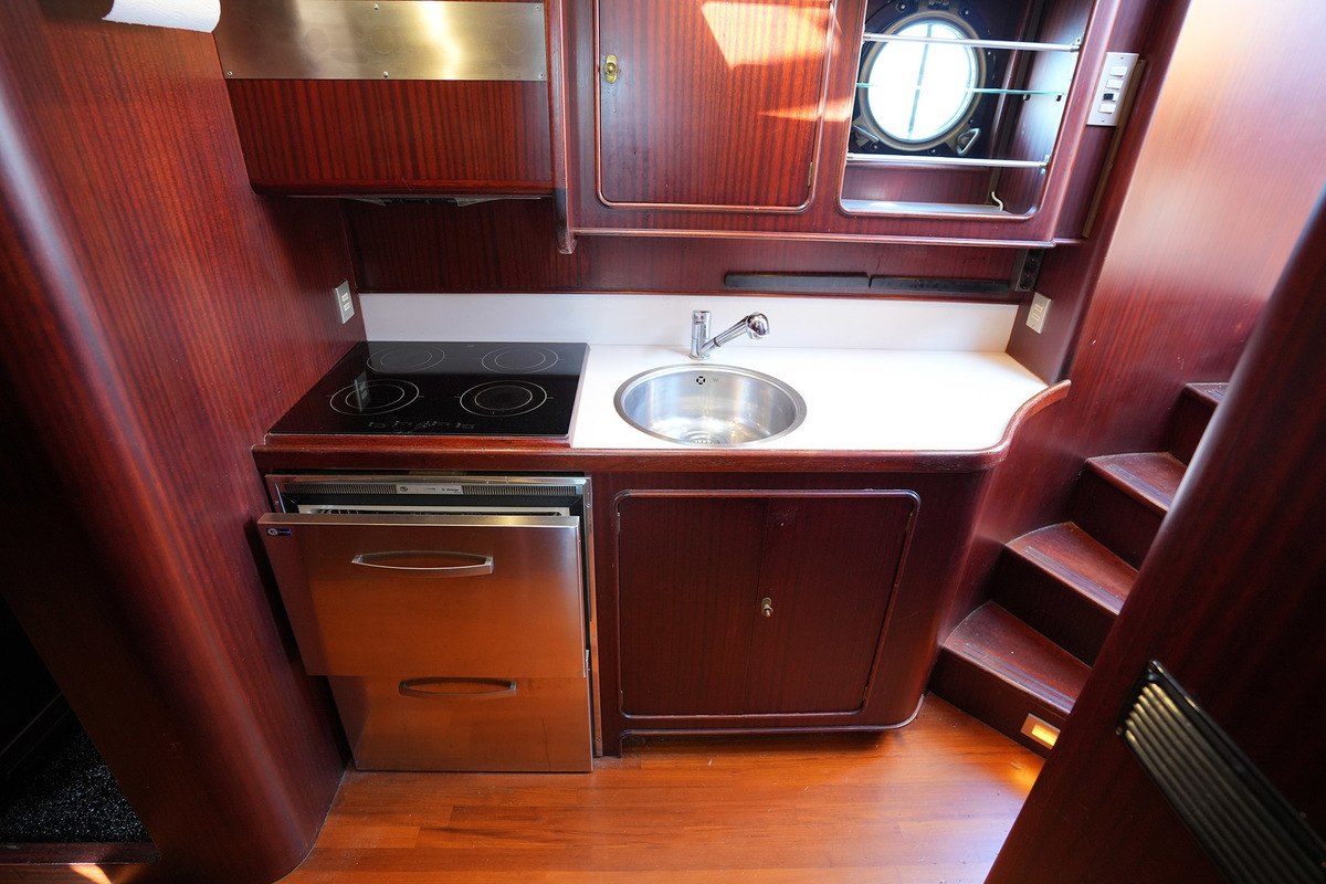 foto: 6 Lowland Yachts Kanaaljacht