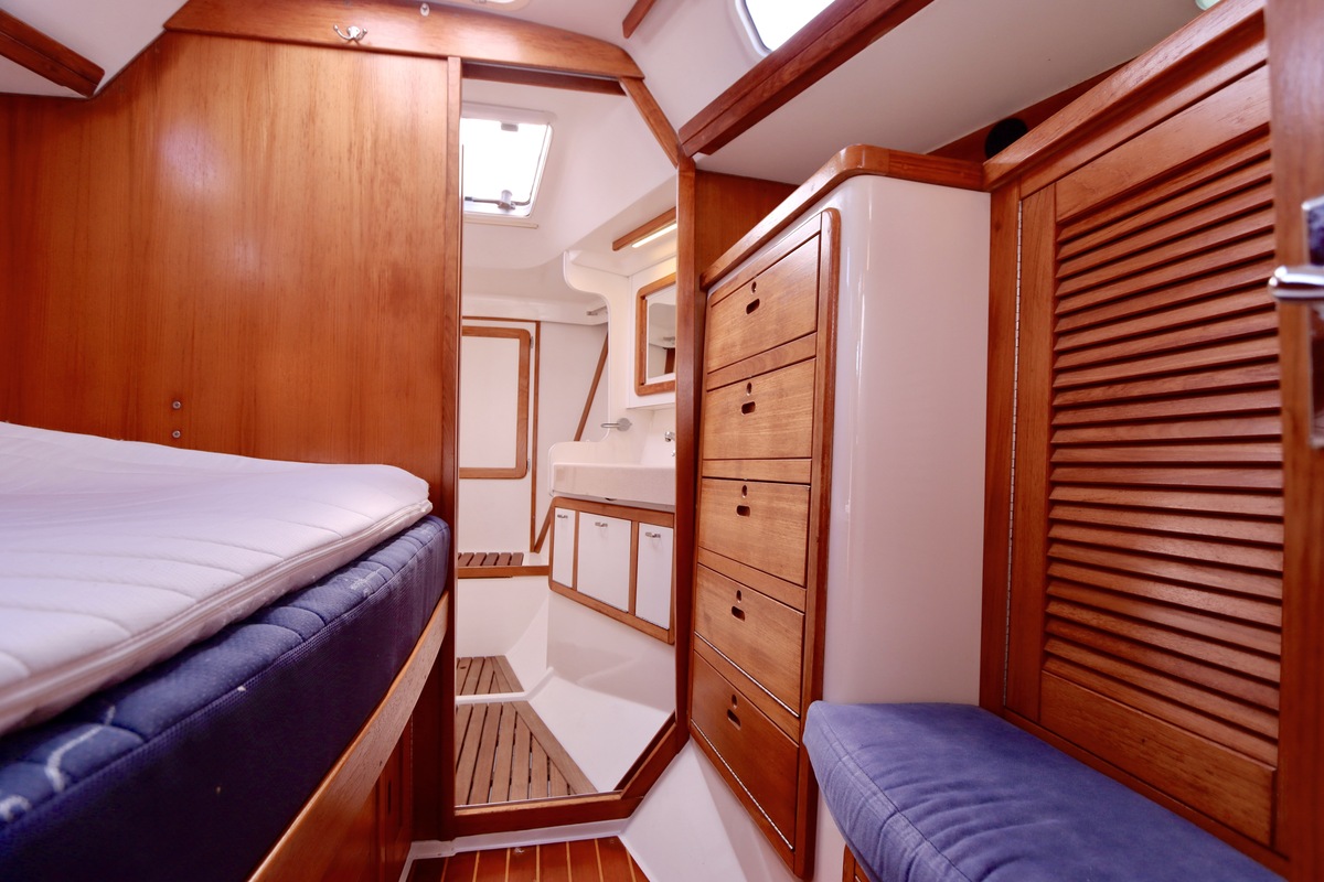 foto: 5 Catalina 42 MK II