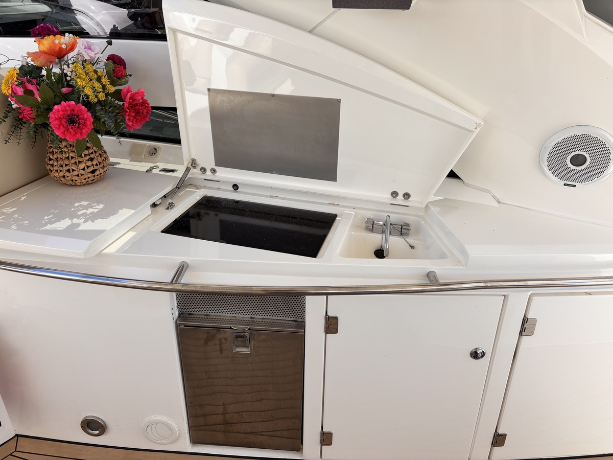 foto: 5 Sunseeker 55