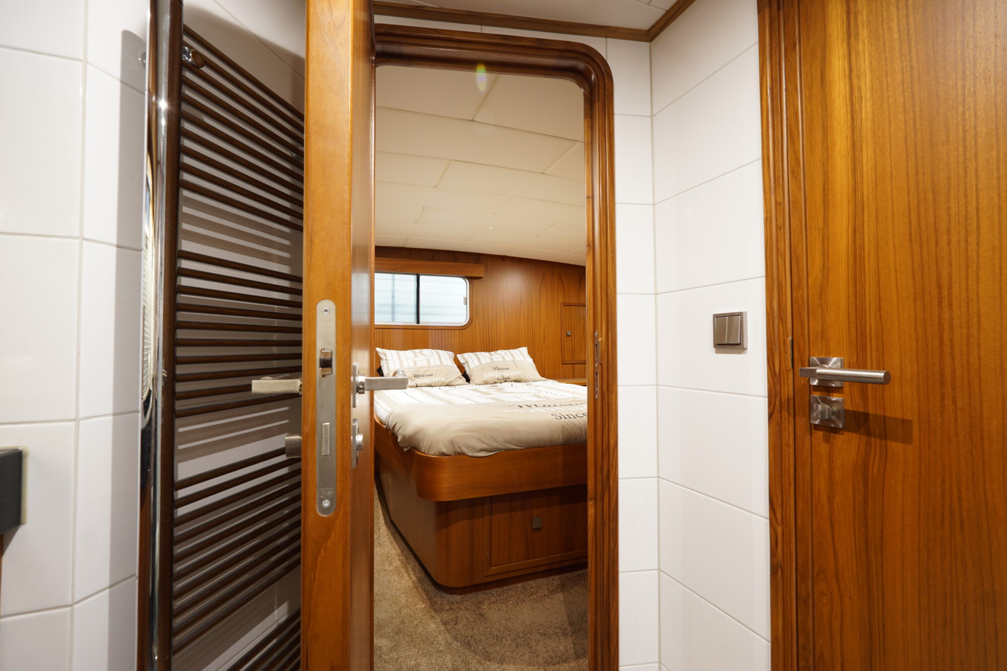 foto: 5 Custen Custen Kruiser 18.00 VS